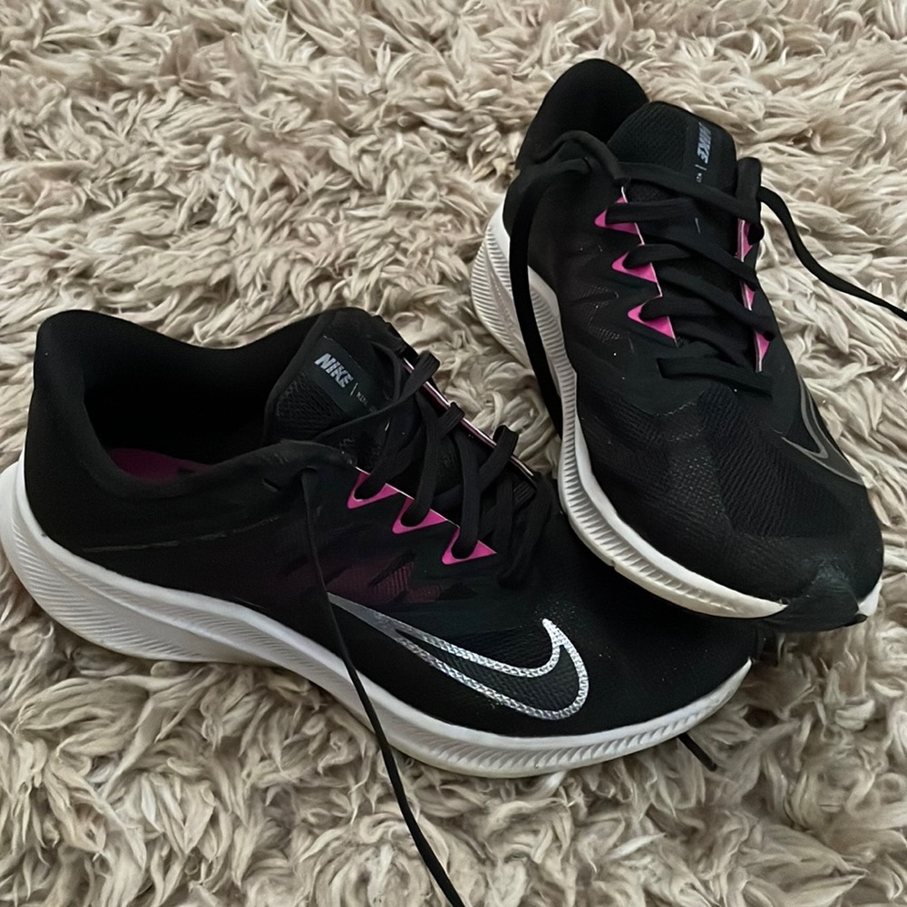 Women’s Nike running sneakers
